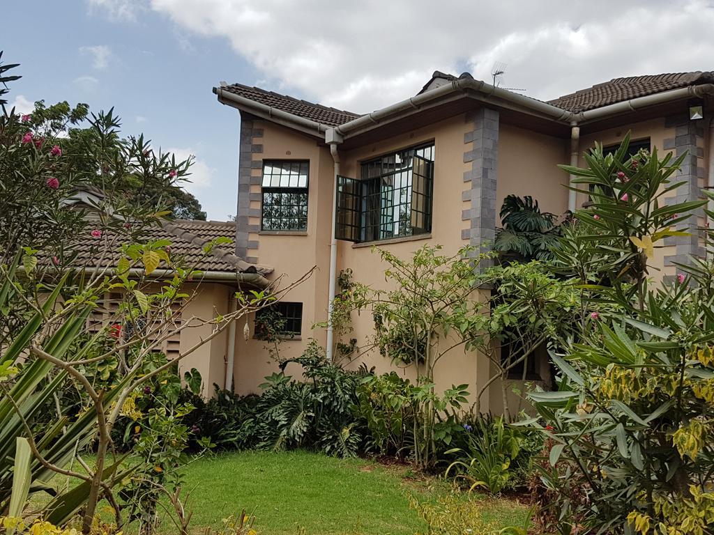 Spurwing Guest House Nairobi Extérieur photo